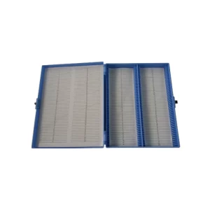 Cajas De madera. Con rejilla de aluminio para guardar laminillas. Para portaobjetos de 25 x 75 mm. Con 100 lugares. De 3.12 x 17.31 x 20.13 cm. Pieza.