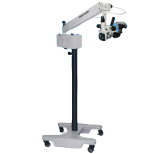 Microscopio para otorrinolaringocirugía. Equipo para visualización microscópica de las estructuras de la nariz oído y garganta.