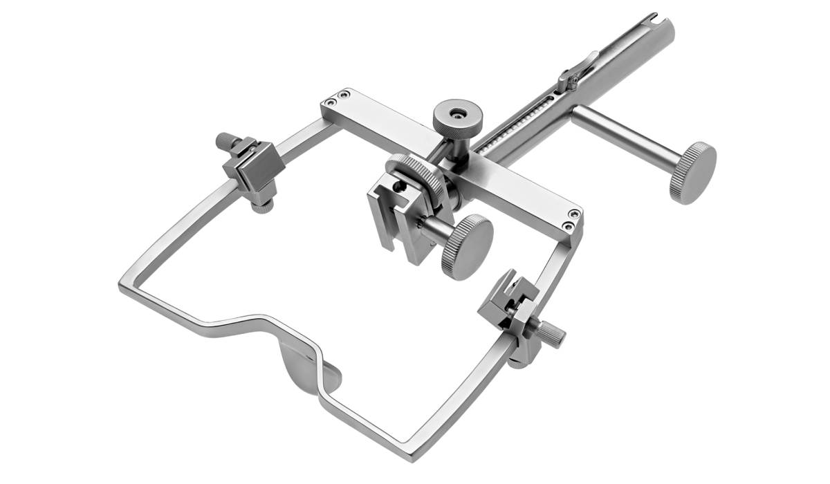 Conector. Conector de retractor para cirugía transoral.