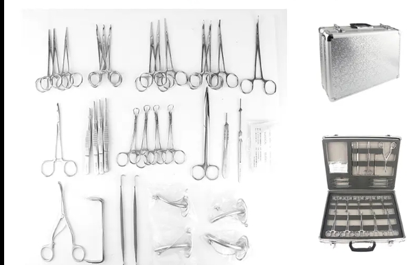 SET DE TRAQUEOSTOMÍA