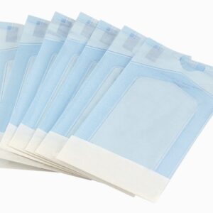 Bolsas. Bolsa de papel grado médico con porosidad controlada hidrófugo para esterilizar con gas o vapor. Con o sin tratamiento antibacteriano con reactivo químico impreso y película plástica transparente termosoldable de: 20.0 x 42.0 cm. Envase con 1000 piezas.