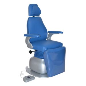 Sillón para otorrinolaringología. Equipo fijo de operación electrohidráulica que permite la revisión del paciente en diversas posiciones lo que facilita el estudio y tratamiento de problemas en oído nariz y faringe. Sillón para paciente con ajuste de altura. Operación electrohidráulica o eléctrica en la base. Giratorio a 330 ° o mayor. Soporte ajustable para cabeza. Descansapies ajustable. Reclinable hasta posición horizontal incluyendo los pies. Brazo abatible a 90 ° para fácil acceso. Asiento tipo standard o convencional. Con plataforma y con respaldo reclinable con control de posiciones mediante ajuste manual.